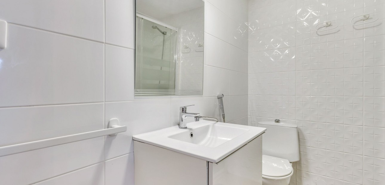 Sale - Apartment / flat -
Benidorm