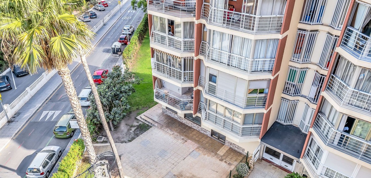 Sale - Apartment / flat -
Benidorm