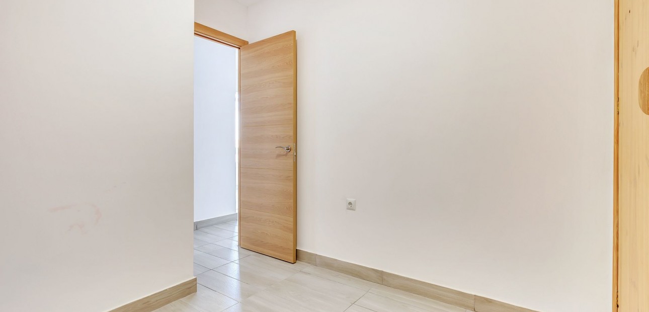 Sale - Apartment / flat -
Torrevieja