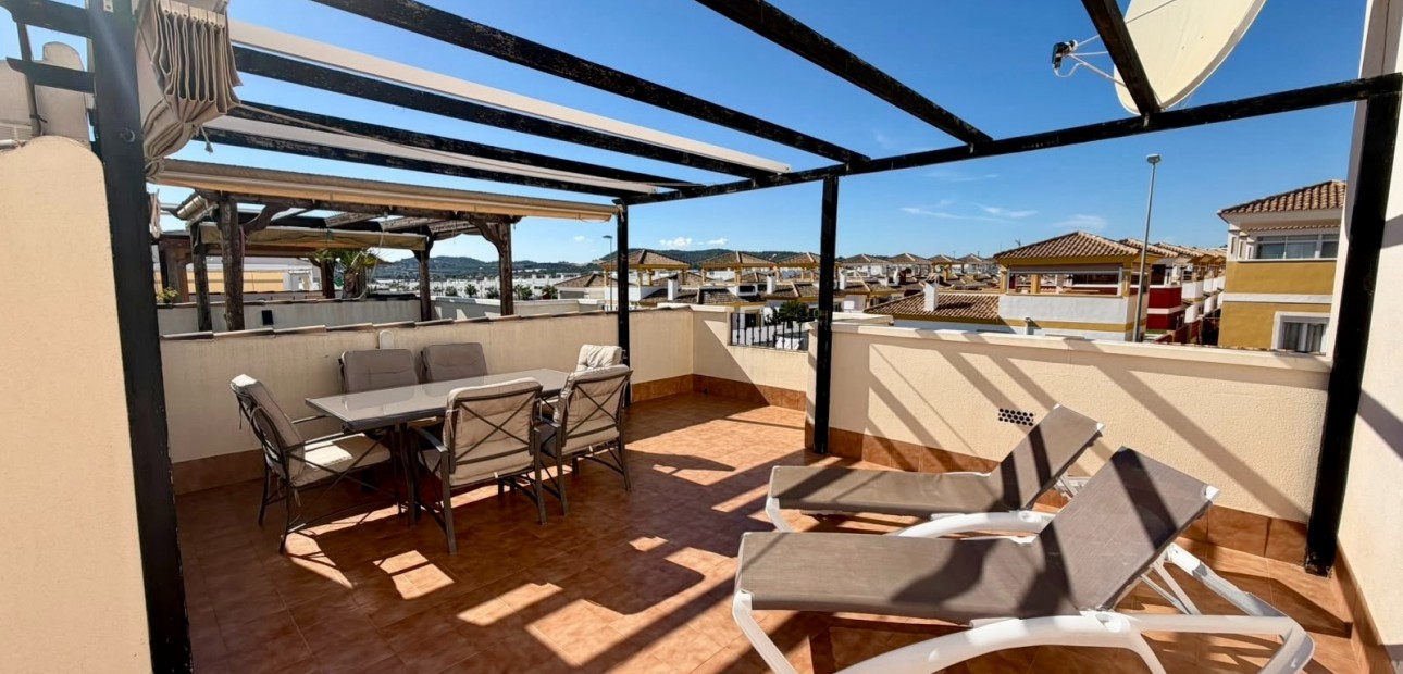 Sale - Townhouse -
Orihuela - Entre Naranjos Vistabella