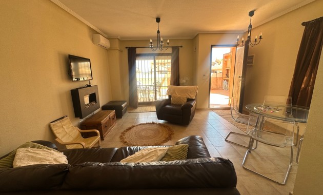 Sale - Apartment / flat -
Torrevieja - Aguas Nuevas