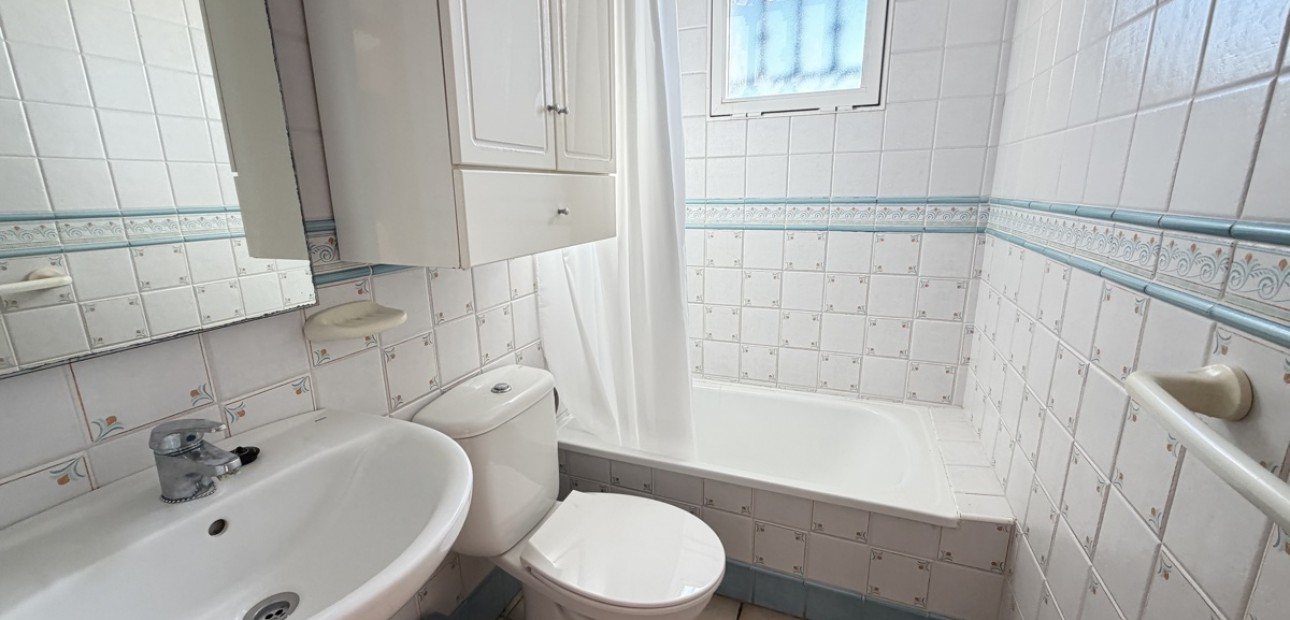 Sale - Quad Villa -
Orihuela Costa - Los Balcones