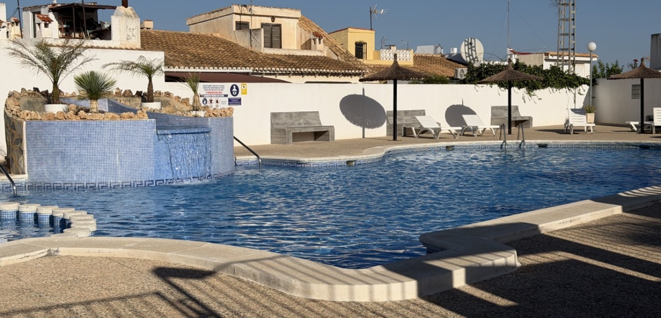 Sale - Quad Villa -
Orihuela Costa - Los Balcones