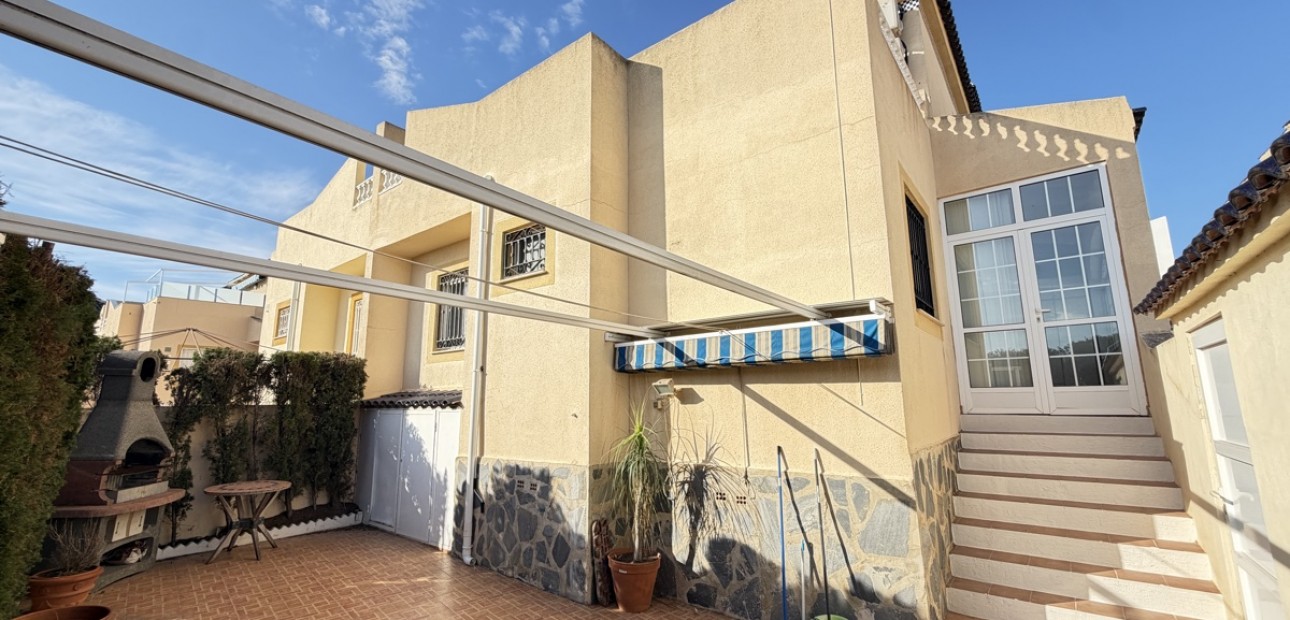 Sale - Quad Villa -
Orihuela Costa - Los Balcones