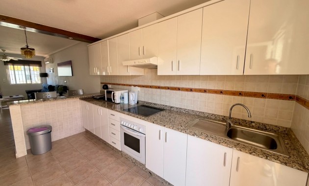 Sale - Townhouse -
Orihuela - Entre Naranjos Vistabella