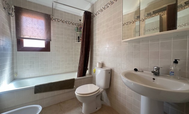 Sale - Apartment / flat -
Torrevieja - Aguas Nuevas