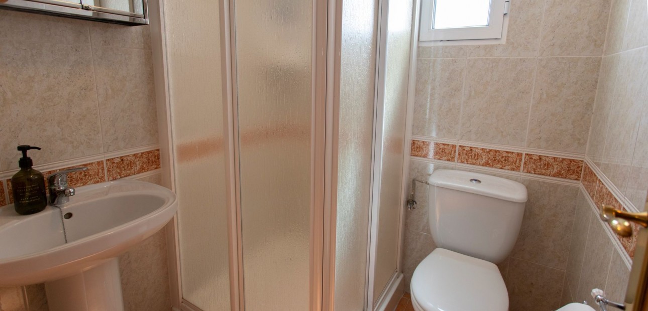 Venta - Villa -
Torrevieja