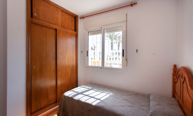 Venta - Villa -
Torrevieja