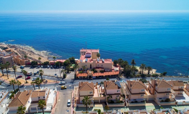 Venta - Villa -
Torrevieja