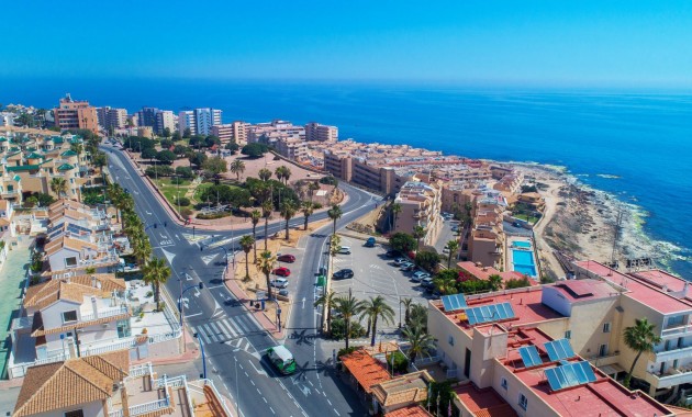 Venta - Villa -
Torrevieja