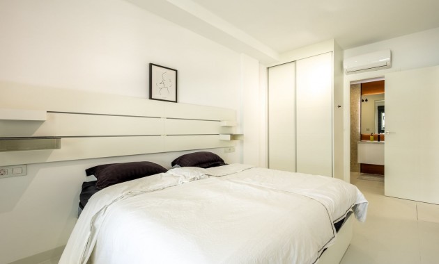 Sale - Apartment / flat -
San Miguel de Salinas