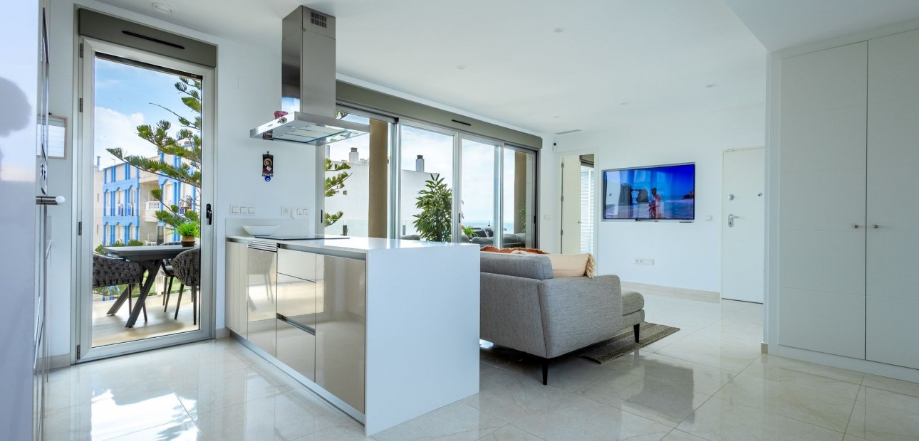 Sale - Apartment / flat -
Torrevieja