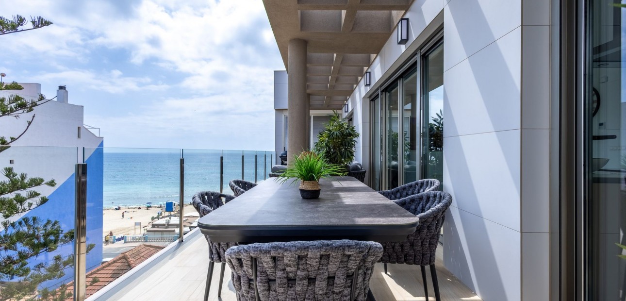 Sale - Apartment / flat -
Torrevieja