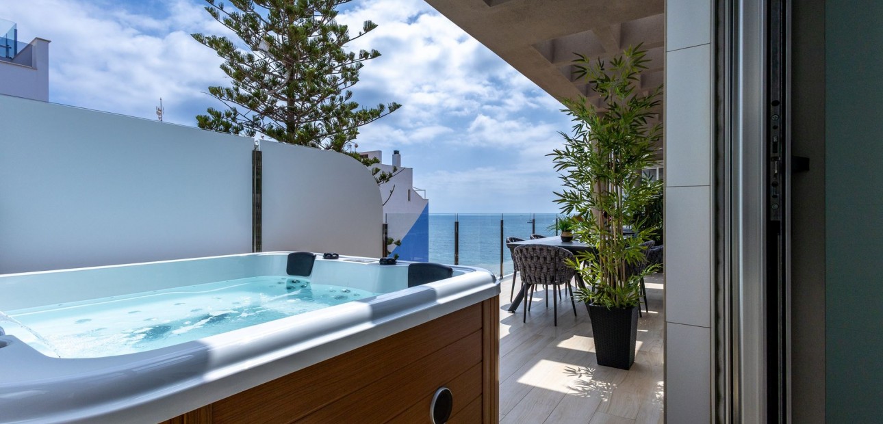 Sale - Apartment / flat -
Torrevieja