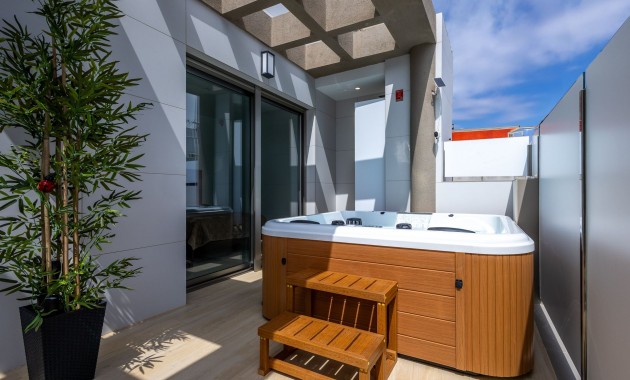 Sale - Apartment / flat -
Torrevieja