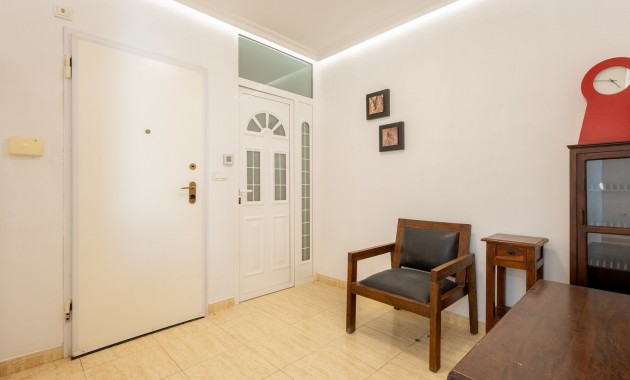 Sale - Apartment / flat -
Playa Flamenca