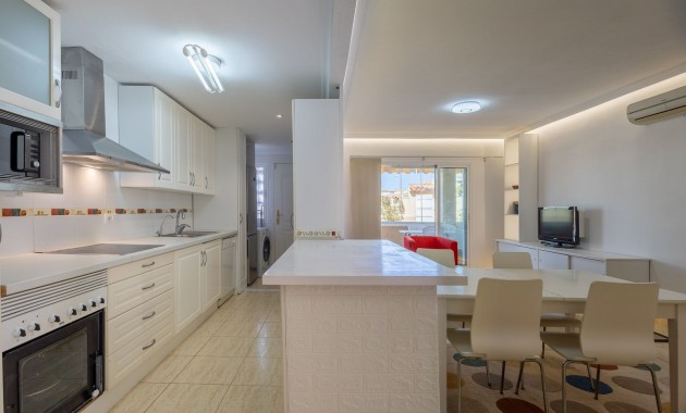 Sale - Apartment / flat -
Playa Flamenca