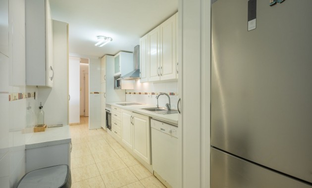Sale - Apartment / flat -
Playa Flamenca