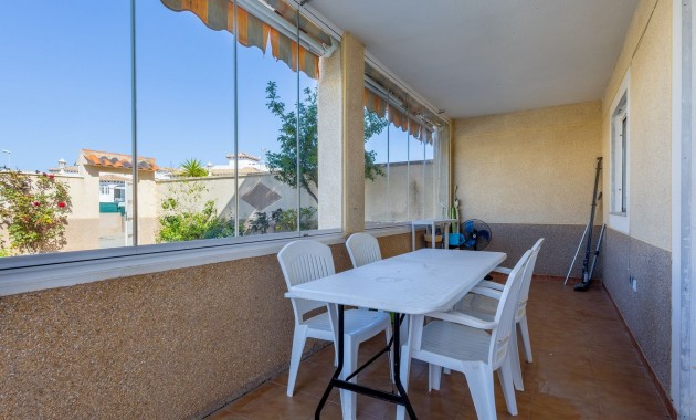 Sale - Apartment / flat -
Playa Flamenca