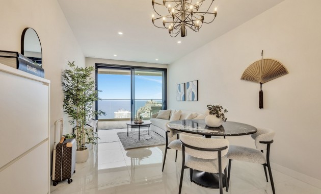 Venta - Apartamento / piso -
Benidorm