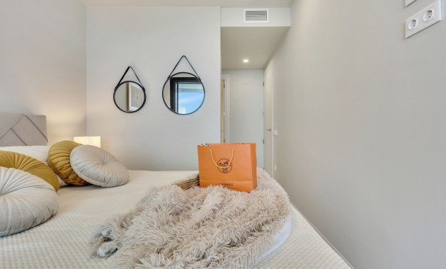 Venta - Apartamento / piso -
Benidorm