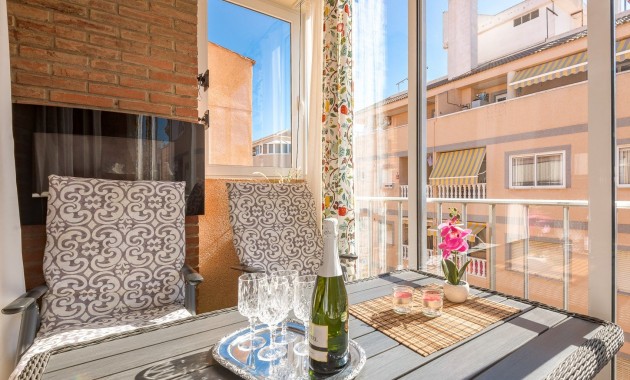 Sale - Apartment / flat -
Torrevieja