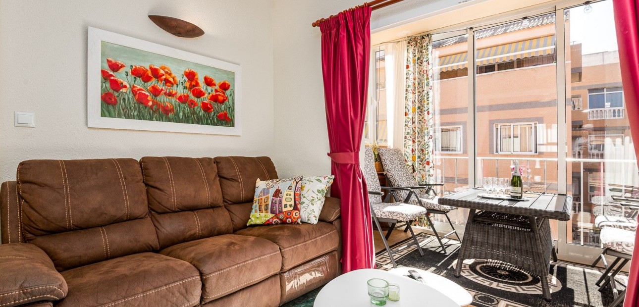 Sale - Apartment / flat -
Torrevieja