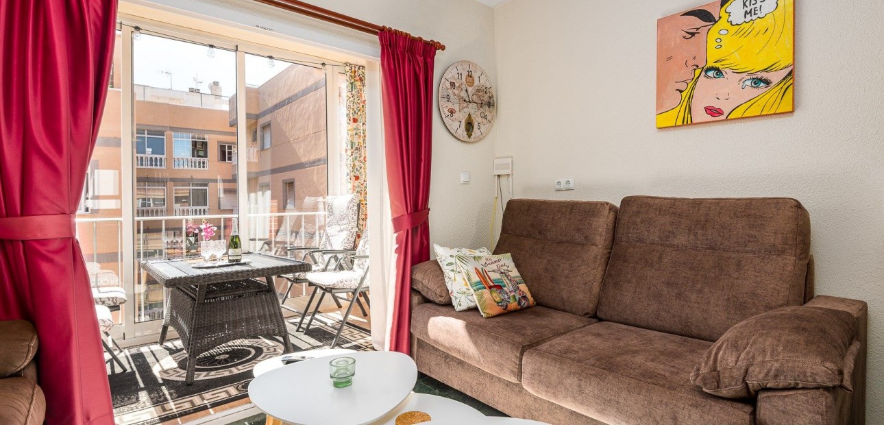 Sale - Apartment / flat -
Torrevieja