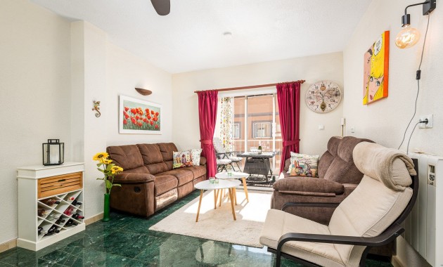 Sale - Apartment / flat -
Torrevieja