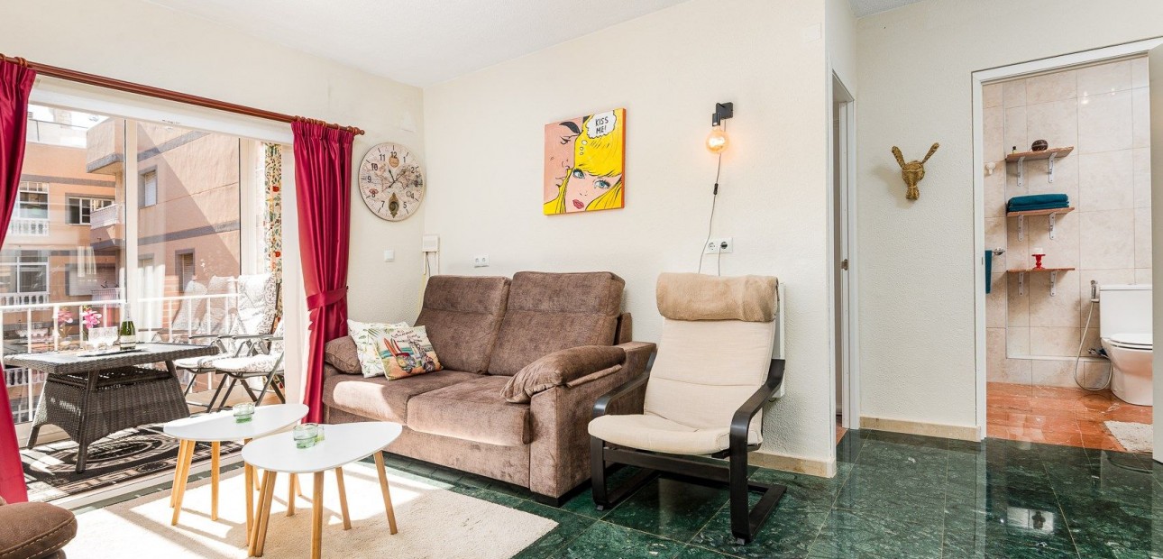Sale - Apartment / flat -
Torrevieja