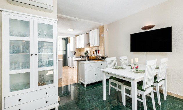 Sale - Apartment / flat -
Torrevieja