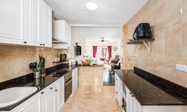 Sale - Apartment / flat -
Torrevieja