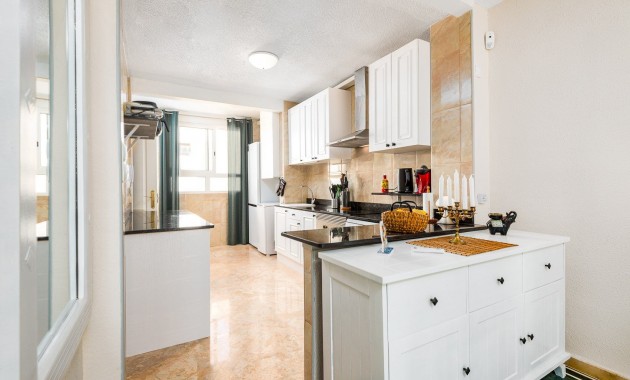 Sale - Apartment / flat -
Torrevieja
