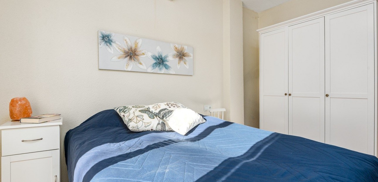 Sale - Apartment / flat -
Torrevieja