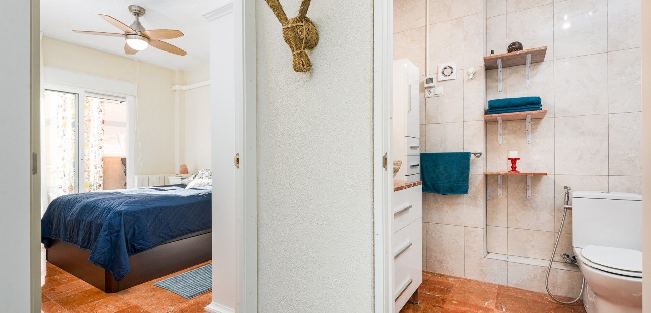 Sale - Apartment / flat -
Torrevieja
