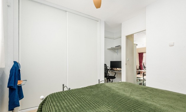 Sale - Apartment / flat -
Torrevieja