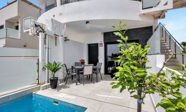 Sale - Apartment / flat -
Los Alcázares