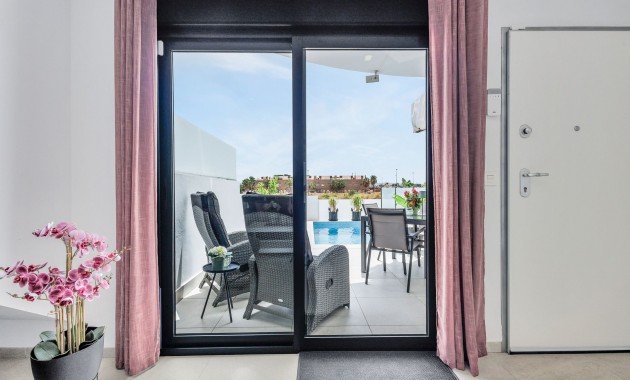 Sale - Apartment / flat -
Los Alcázares
