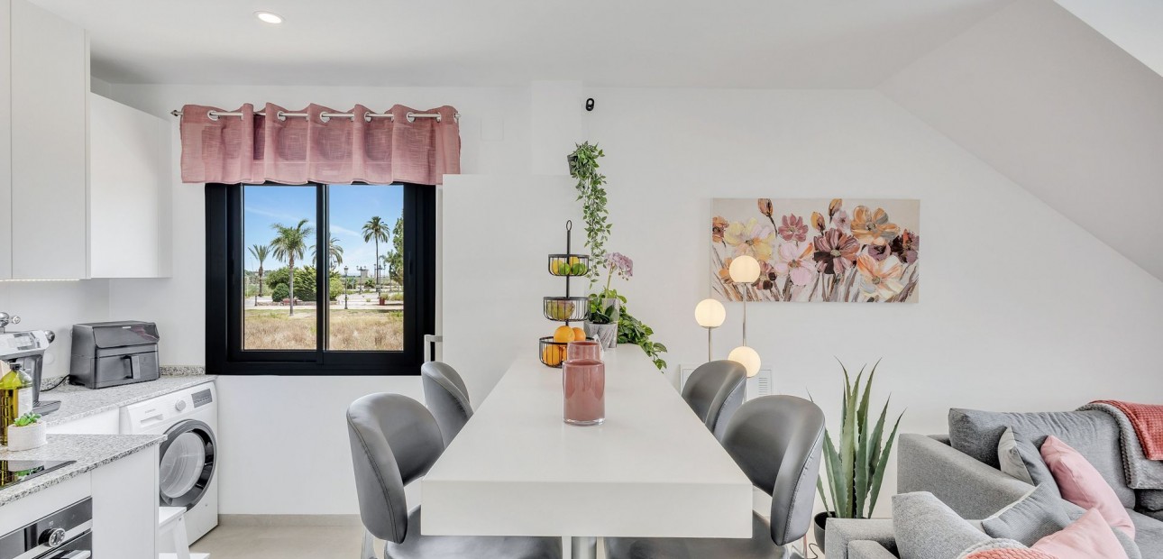 Sale - Apartment / flat -
Los Alcázares