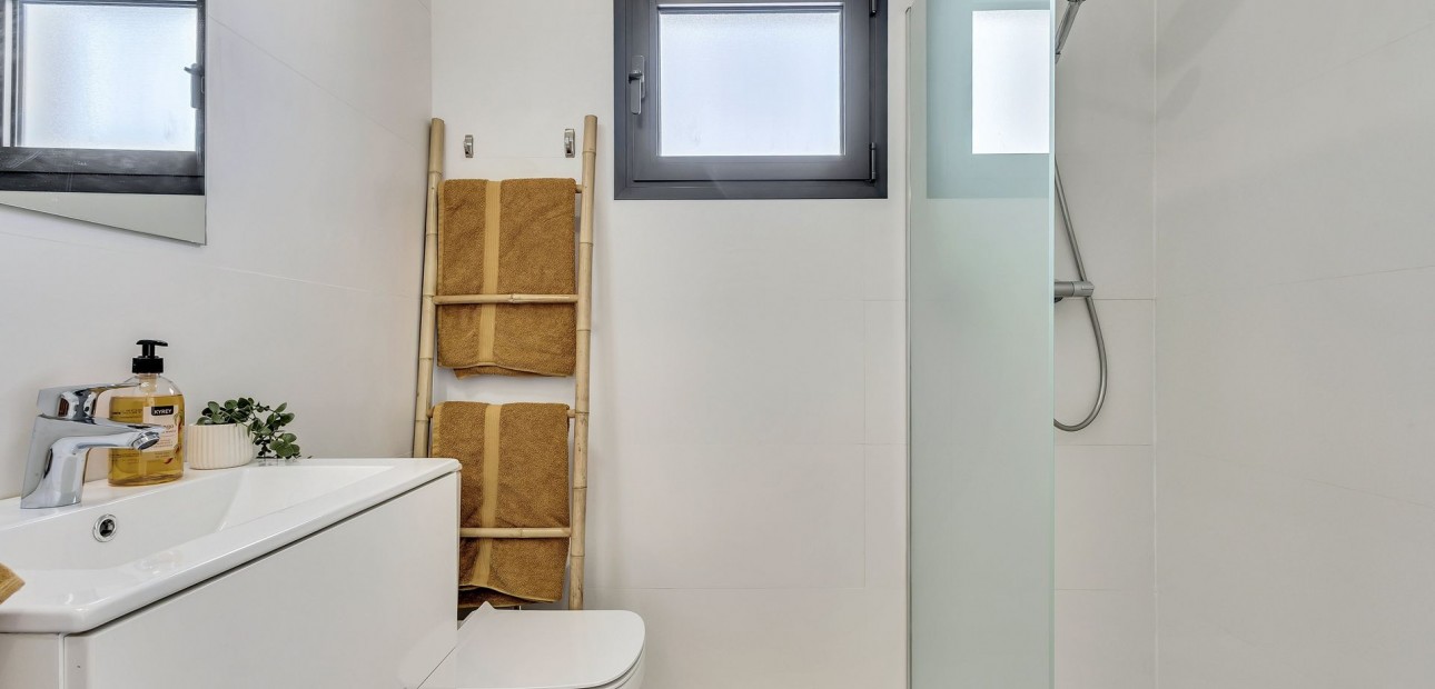 Sale - Apartment / flat -
Los Alcázares