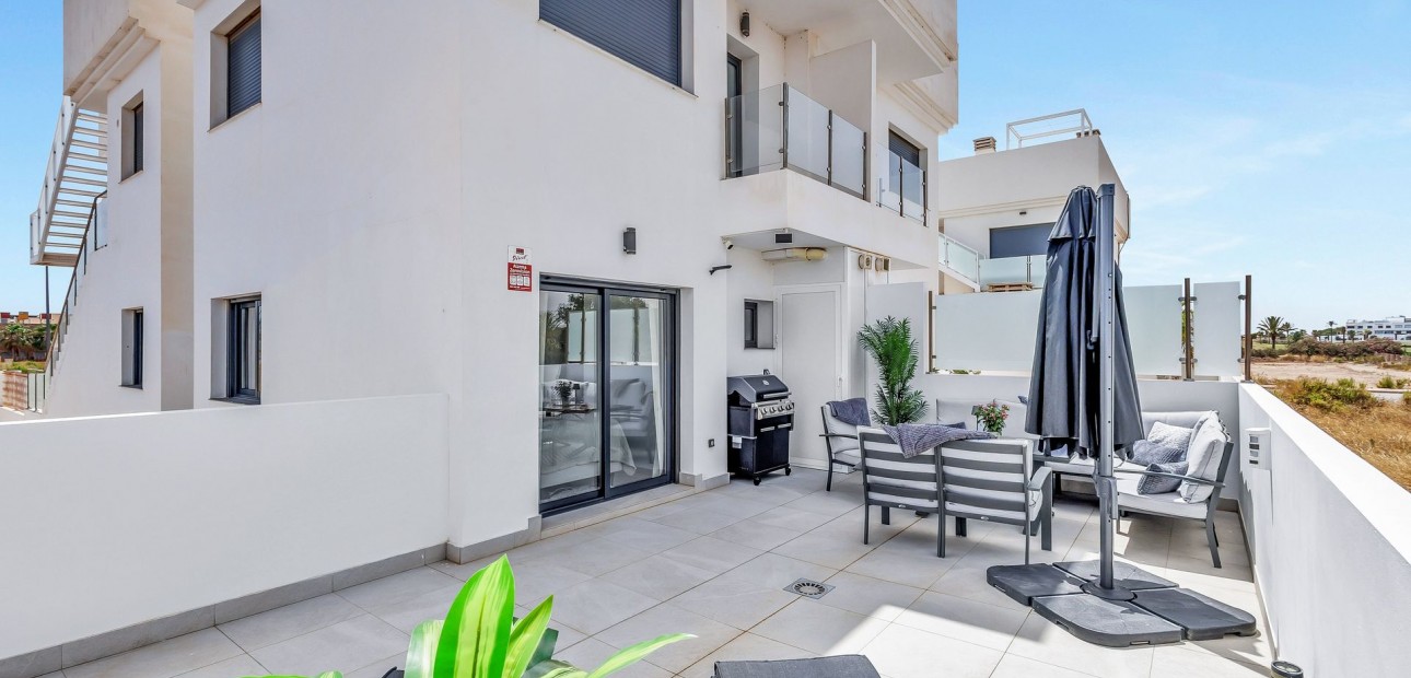 Sale - Apartment / flat -
Los Alcázares