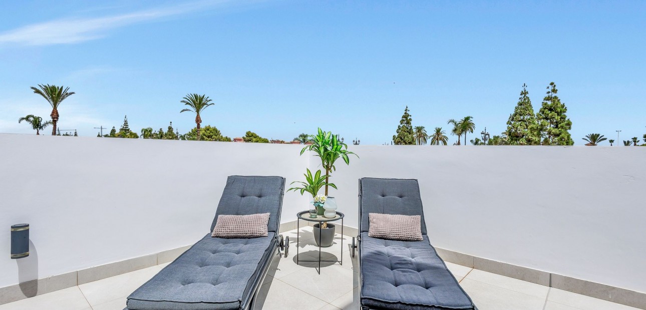 Sale - Apartment / flat -
Los Alcázares