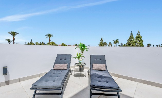 Sale - Apartment / flat -
Los Alcázares