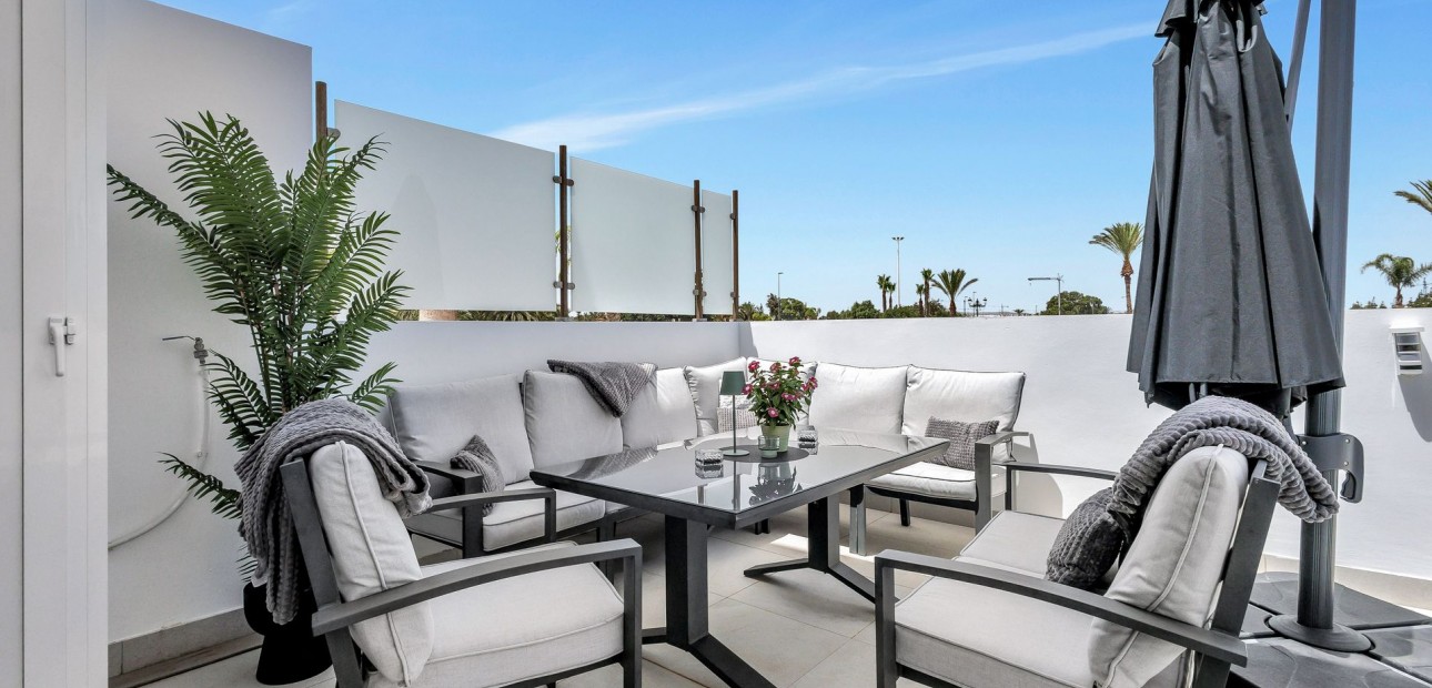Sale - Apartment / flat -
Los Alcázares