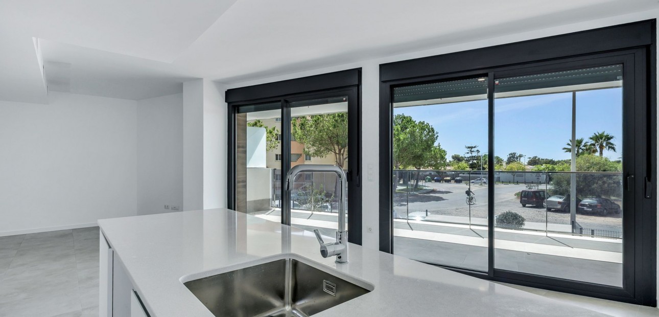 Venta - Apartamento / piso -
Campoamor