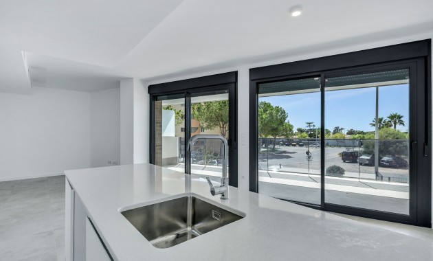 Venta - Apartamento / piso -
Campoamor