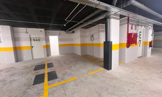Venta - Apartamento / piso -
Campoamor