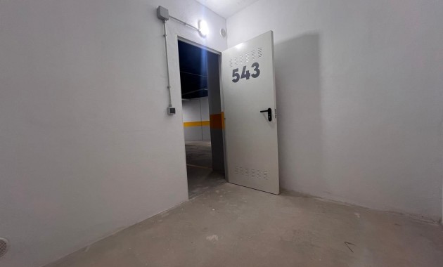 Venta - Apartamento / piso -
Campoamor