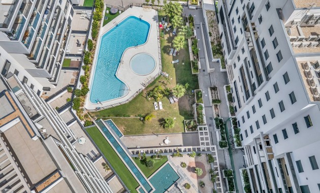 Venta - Apartamento / piso -
Campoamor