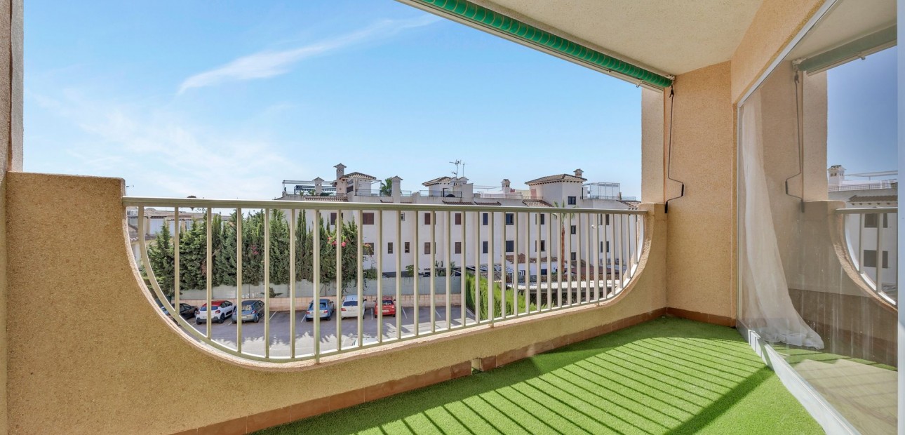 Sale - Apartment / flat -
Cabo Roig